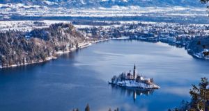 Lake-Bled_winter