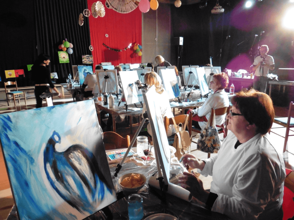 incentive_design_with_wine_painting_party_incentive