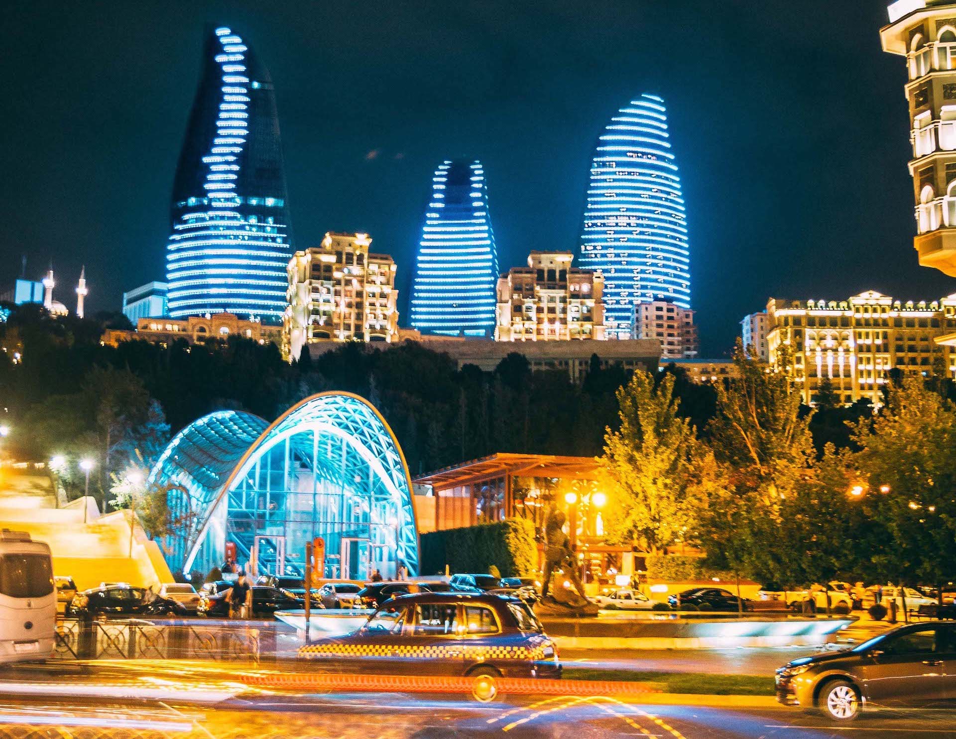 baku_azerbaijan_flame_towers_night