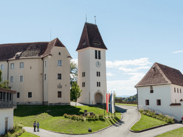 seggau_castle