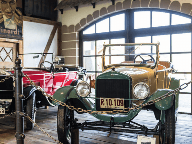 auto_traktor_museum