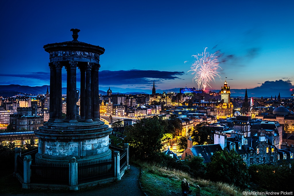 Edinburgh_Credit-©VisitBritain-Andrew-Pickett