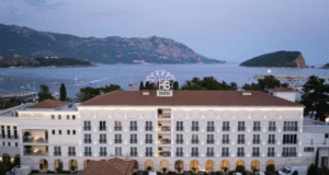 crowne_plaza_budva