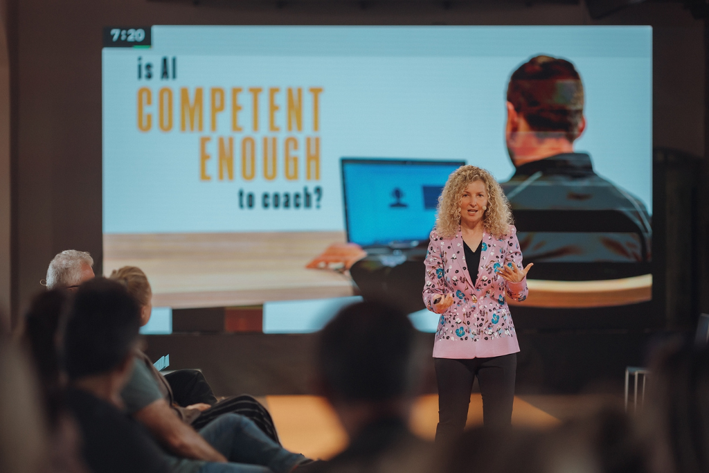 expert_associations expert_associations