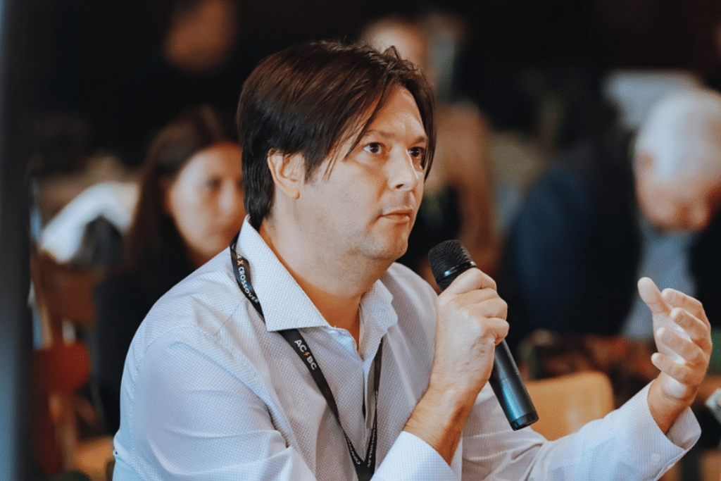 gaining_edge gaining_edge