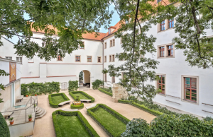 HIDDEN GUEST: Augustine Hotel Prague