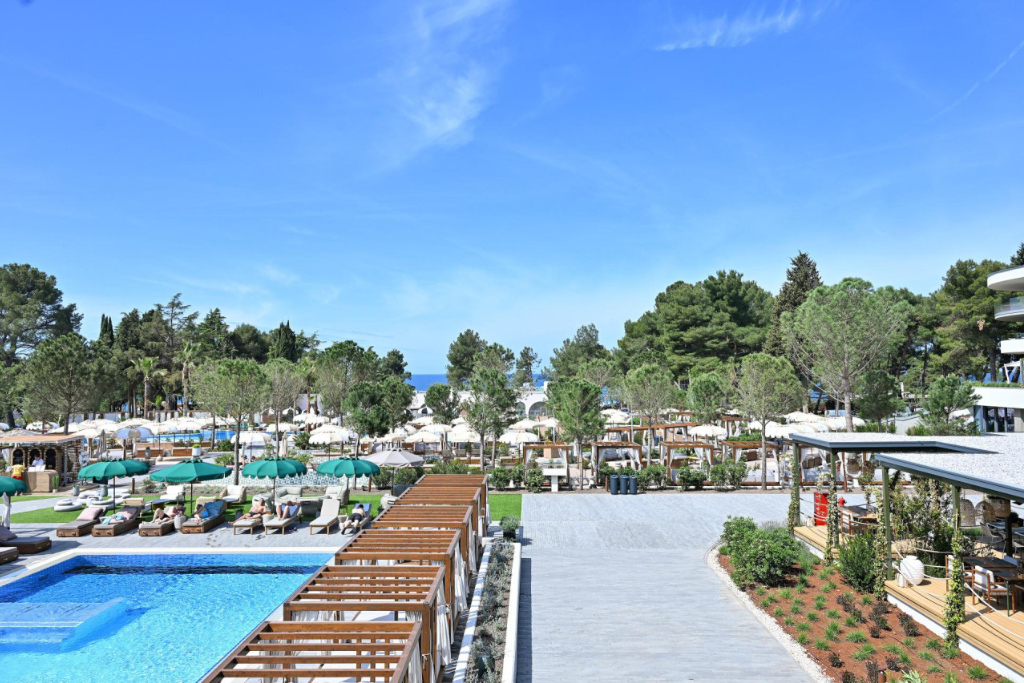 pical_resort pical_resort