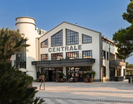 centrale_lustica_bay